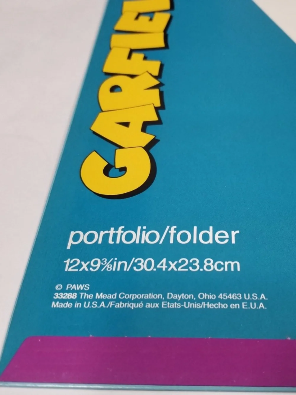 Vintage Mead Garfield Cat Portfolio Folder 12x9 3/8